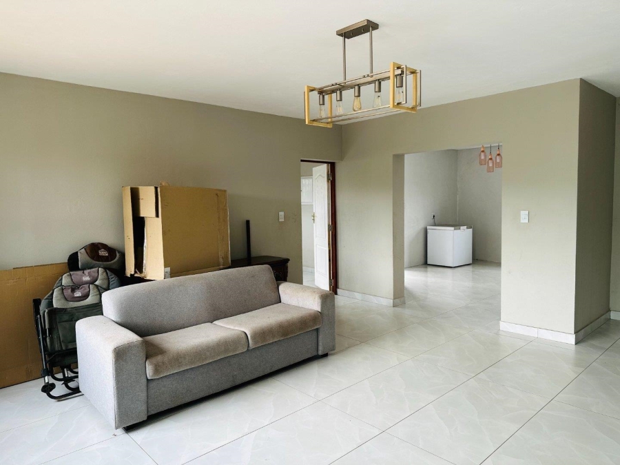 4 Bedroom Property for Sale in Hartbeespoort North West